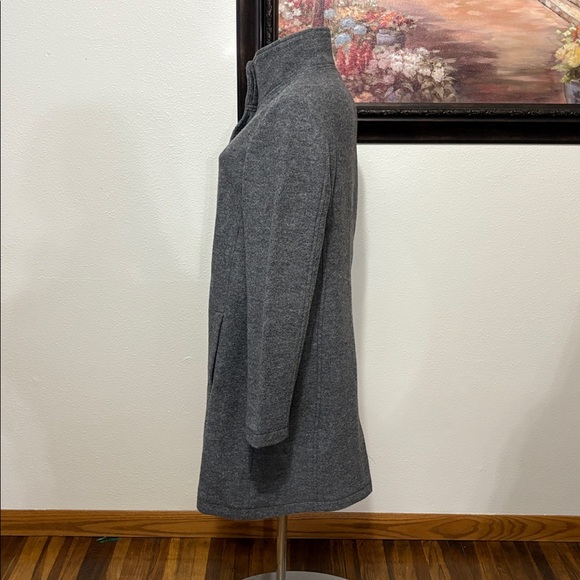 L.L. Bean Gray Bellandi Italian Wool Women's Coat - Picture 2 of 14